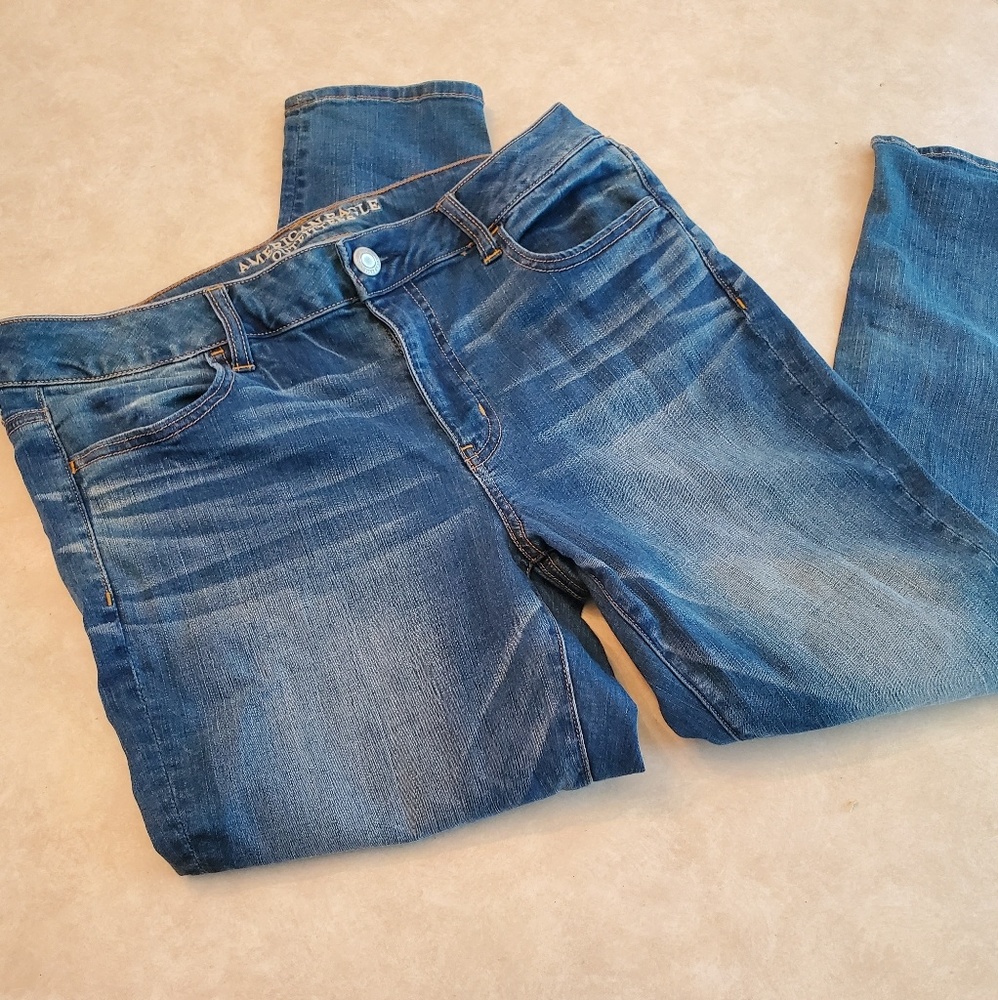 American Eagle super stretch